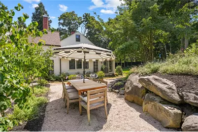 8061 Post Road, North Kingstown, RI 02852 - Photo 38