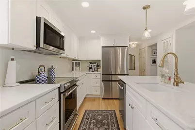 23 Hanson Road, Barrington, RI 02806 - Photo 12