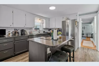 5 Shippen Avenue, Warwick, RI 02888 - Photo 6