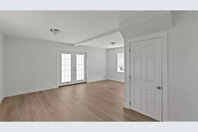 2958 East Main Road, Portsmouth, RI 02871 - Photo 14