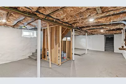 2958 East Main Road, Portsmouth, RI 02871 - Photo 32