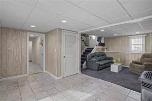 39 Gateway Ct, Warwick, RI 02889 - Photo 26