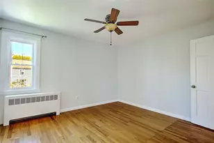 19 Berwick Pl, East Providence, RI 02916 - Photo 30