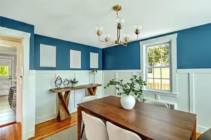 19 Berwick Pl, East Providence, RI 02916 - Photo 10