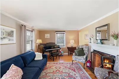 2 Duncan Road, East Providence, RI 02916 - Photo 6