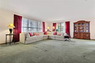 37 Urso Dr, Westerly, RI 02891 - Photo 6