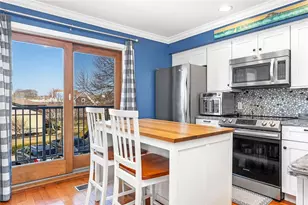 10 Pier Market Pl, Narragansett, RI 02882 - Photo 10