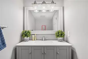 10 Pier Market Pl, Narragansett, RI 02882 - Photo 14