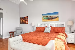 10 Pier Market Pl, Narragansett, RI 02882 - Photo 24