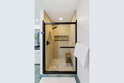 72 Seascape Avenue, Middletown, RI 02842 - Photo 30