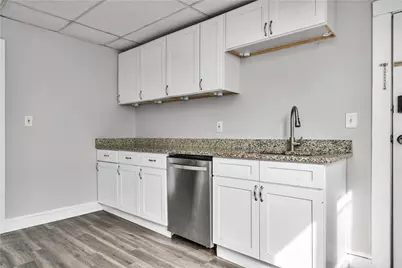 64 Pleasant Street, Providence, RI 02906 - Photo 16