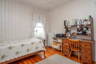 18 Ledyard St, Newport, RI 02840 - Photo 30