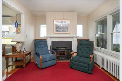 18 Ledyard Street, Newport, RI 02840 - Photo 10