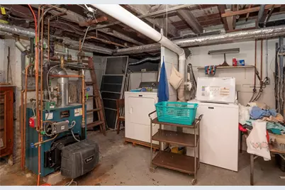 18 Ledyard Street, Newport, RI 02840 - Photo 36