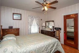 18 Ledyard St, Newport, RI 02840 - Photo 26