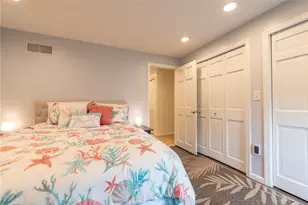 2 Bristol Rd, Narragansett, RI 02882 - Photo 20