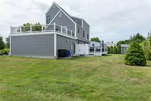 2 Bristol Rd, Narragansett, RI 02882 - Photo 4