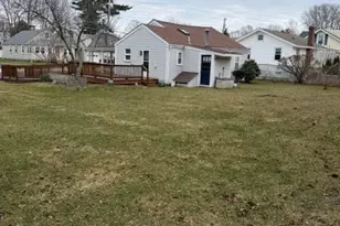 45 Sawyer Ave, Warwick, RI 02886 - Photo 4