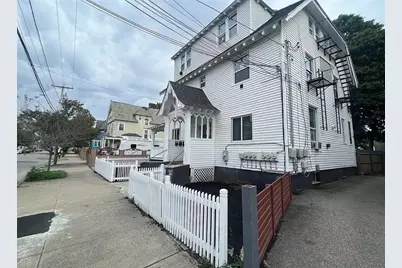 25 Wesleyan Avenue, Providence, RI 02907 - Photo 2