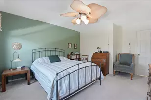 1 Willow Glen Cir, Warwick, RI 02889 - Photo 16