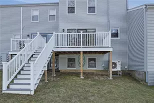 1 Willow Glen Cir, Warwick, RI 02889 - Photo 22