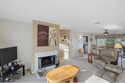 1 Willow Glen Circle #106, Warwick, RI 02889 - Photo 6