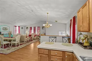 155 De Pinedo St, Providence, RI 02904 - Photo 10