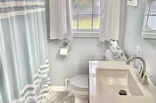 33 Rose Hill Dr, Cranston, RI 02920 - Photo 14