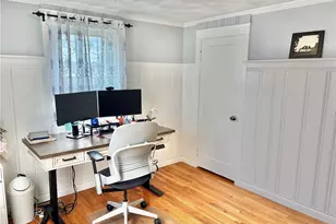 33 Rose Hill Dr, Cranston, RI 02920 - Photo 12