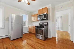 35 Gifford St, Providence, RI 02909 - Photo 18