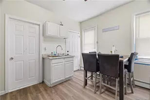 35 Gifford St, Providence, RI 02909 - Photo 6