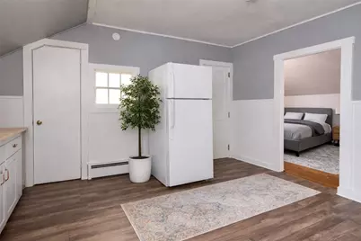 2 Bernon Street, Providence, RI 02908 - Photo 10