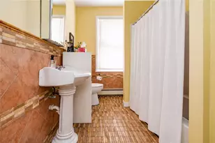 2 Bernon St, Providence, RI 02908 - Photo 38