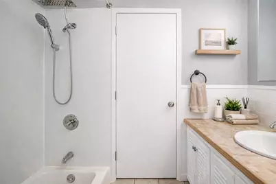 2 Bernon Street, Providence, RI 02908 - Photo 14