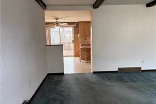 46 Lake Garden Dr, Cranston, RI 02920 - Photo 6