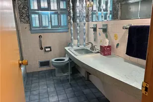 46 Lake Garden Dr, Cranston, RI 02920 - Photo 10