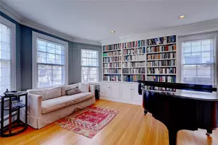 37 Barnes St, Providence, RI 02906 - Photo 10