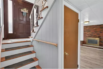 27 Wenscott Lane, North Providence, RI 02904 - Photo 10