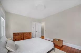 422 Wayland Ave, Providence, RI 02906 - Photo 24