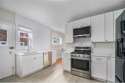 422 Wayland Avenue, Providence, RI 02906 - Photo 6