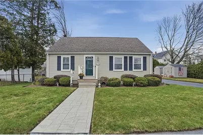 120 Appian Way, East Providence, RI 02914 - Photo 44