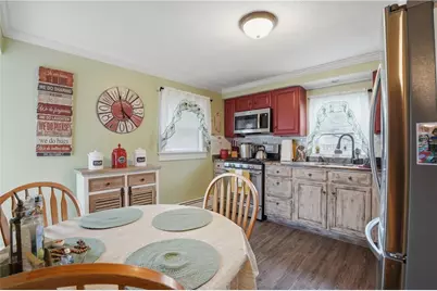 120 Appian Way, East Providence, RI 02914 - Photo 4