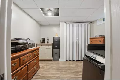 120 Appian Way, East Providence, RI 02914 - Photo 28