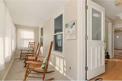 8 Carey Street, Newport, RI 02840 - Photo 2