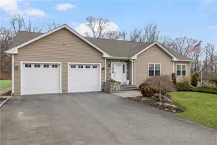 33 Abatecola Wy, Johnston, RI 02919 - Photo 1