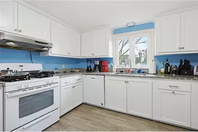 37 Knowles Drive, Warwick, RI 02888 - Photo 14