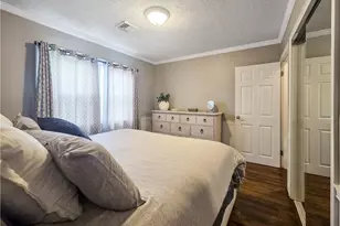 10 Brayton Ave, East Providence, RI 02916 - Photo 16