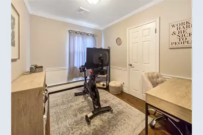 10 Brayton Avenue, East Providence, RI 02916 - Photo 18