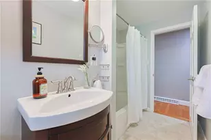 40 Forestdale Dr, Cumberland, RI 02864 - Photo 32