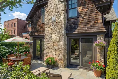 29 Prairie Avenue, Newport, RI 02840 - Photo 8